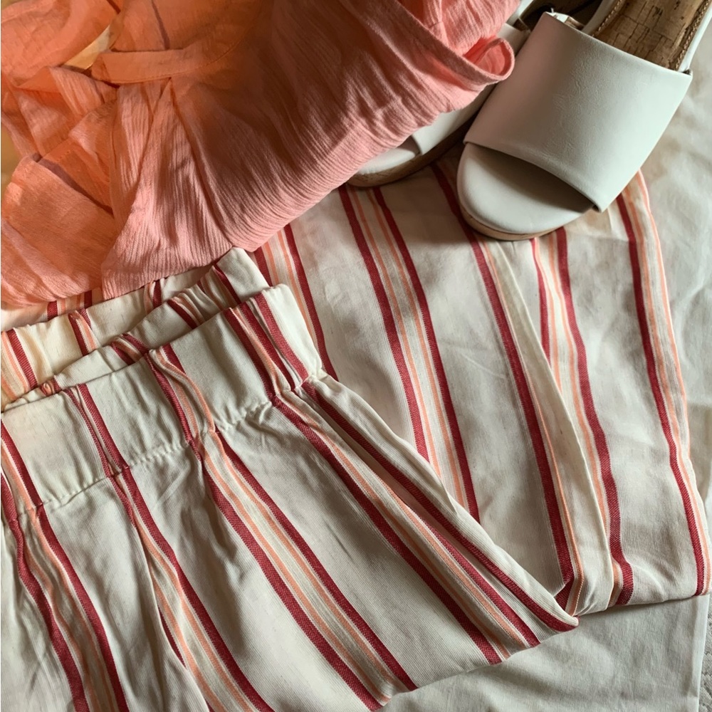 Comfortable loose fit striped pant,great for work, and out for lunch